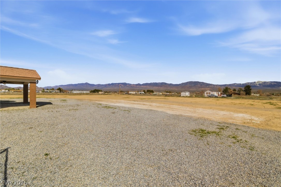 3281 North Woodchips Road