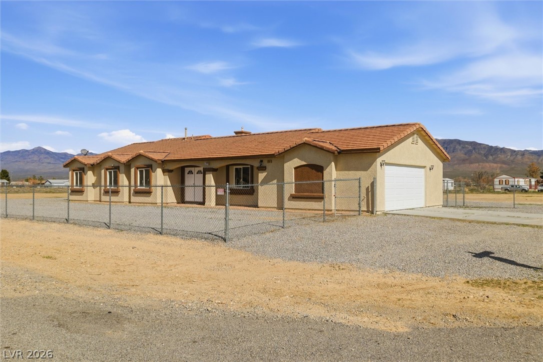 3281 North Woodchips Road
