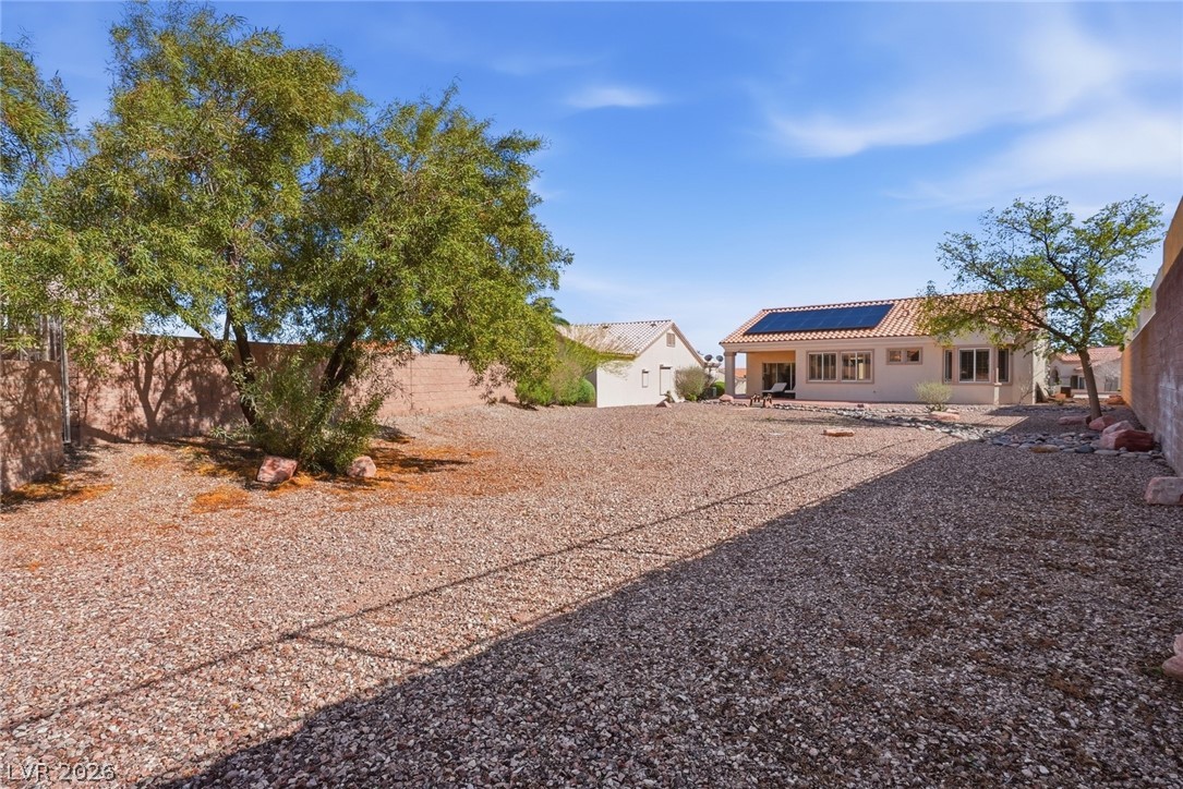 10508 Mission Lakes Avenue