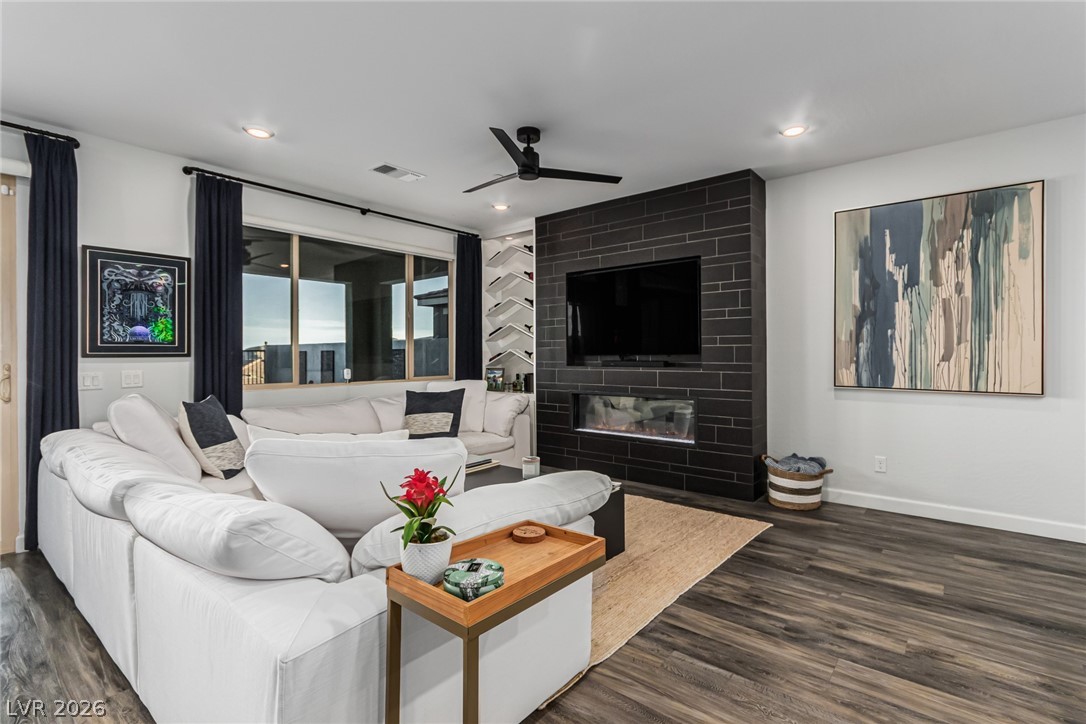 378 Purple Sandpiper Street