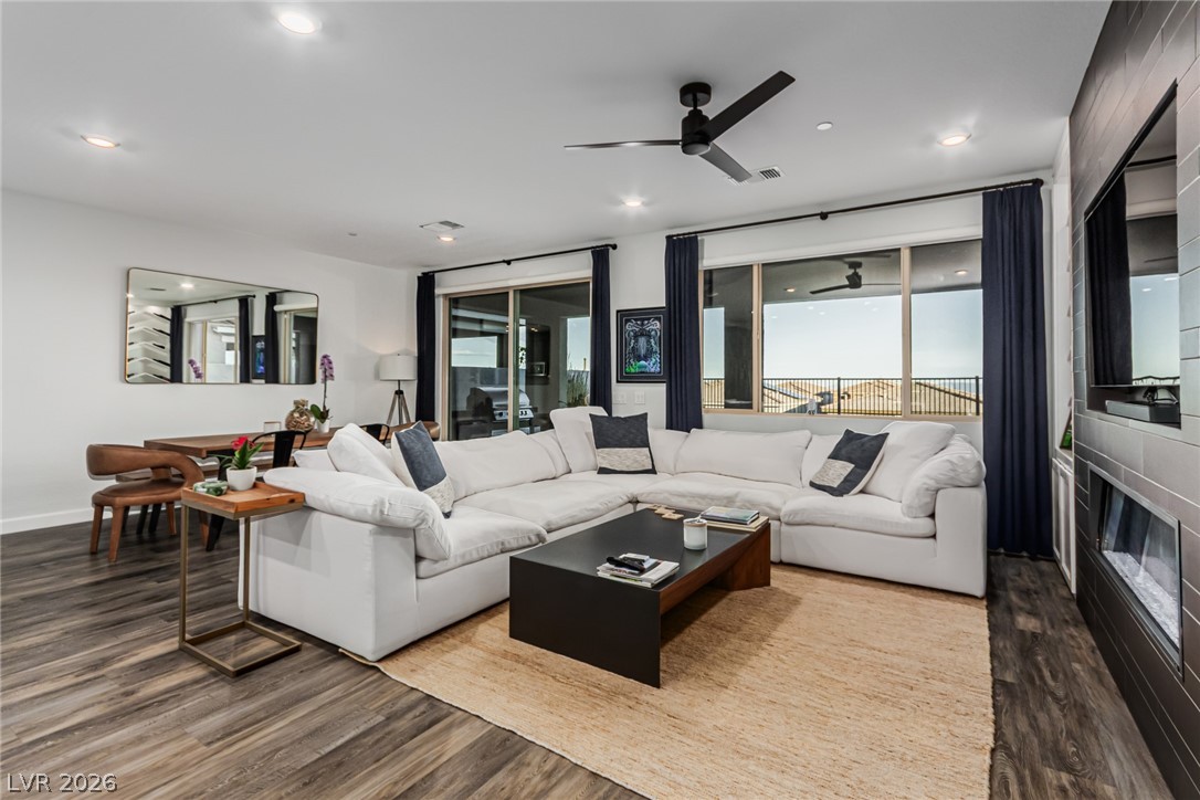 378 Purple Sandpiper Street