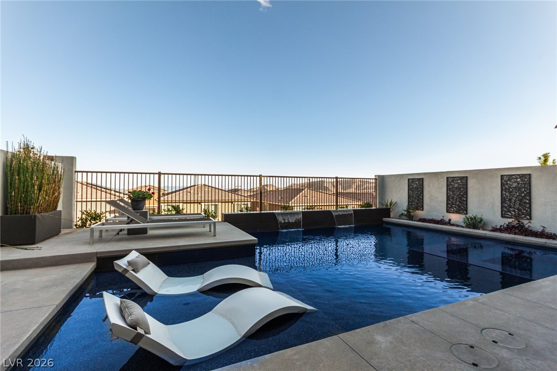 378 Purple Sandpiper Street