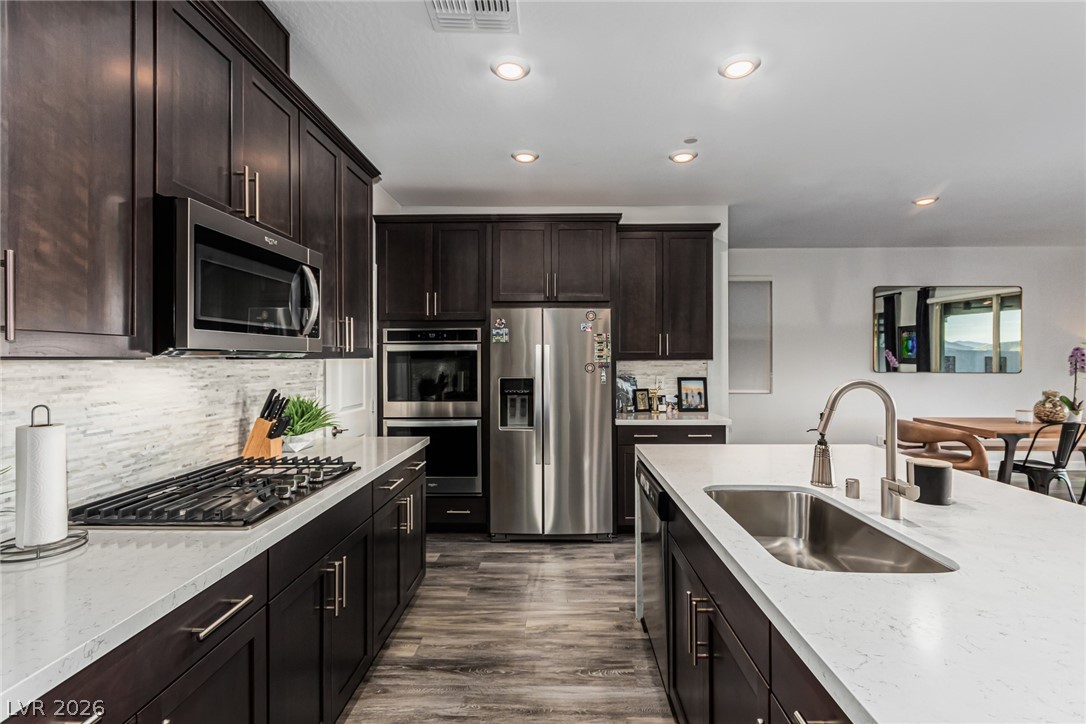 378 Purple Sandpiper Street