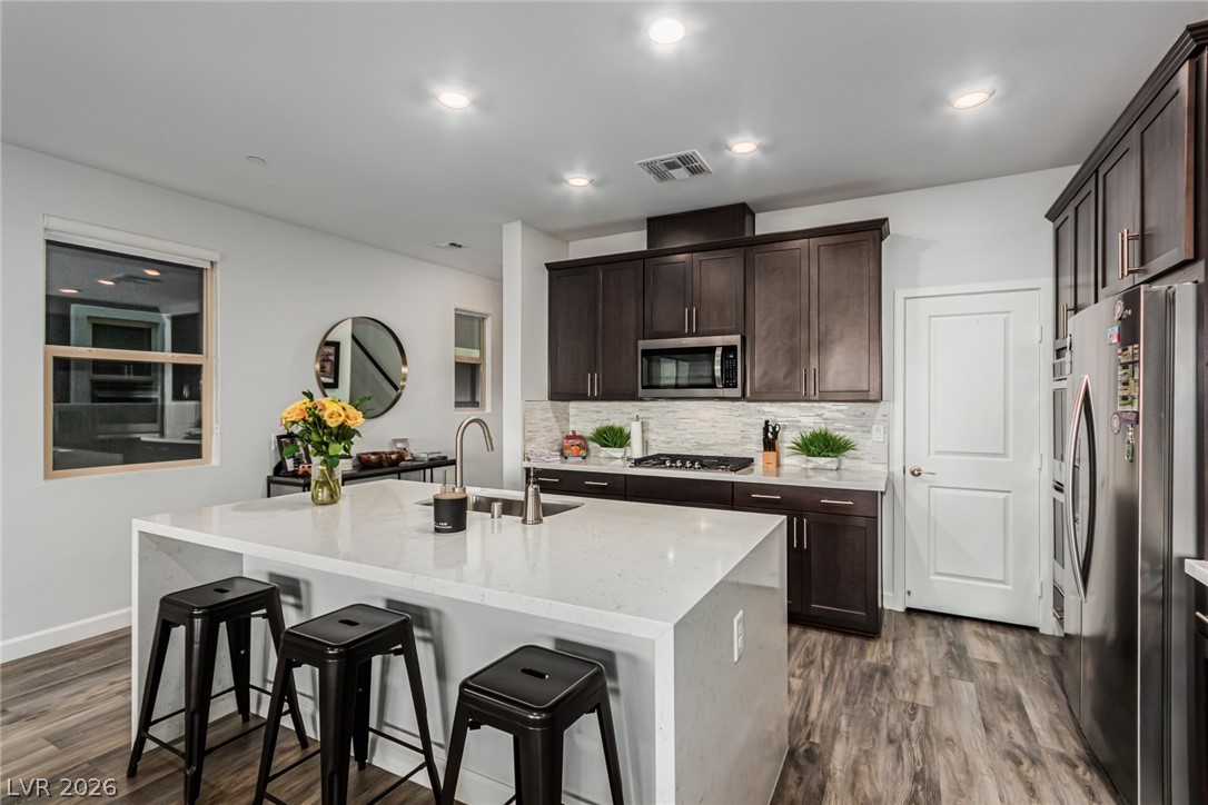 378 Purple Sandpiper Street