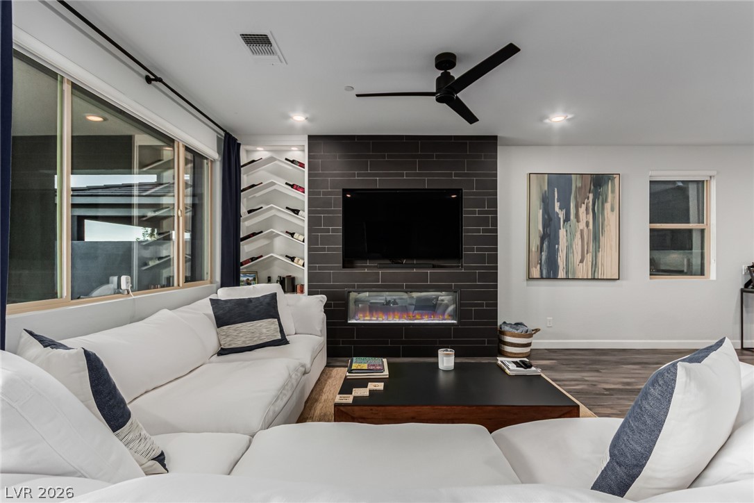 378 Purple Sandpiper Street