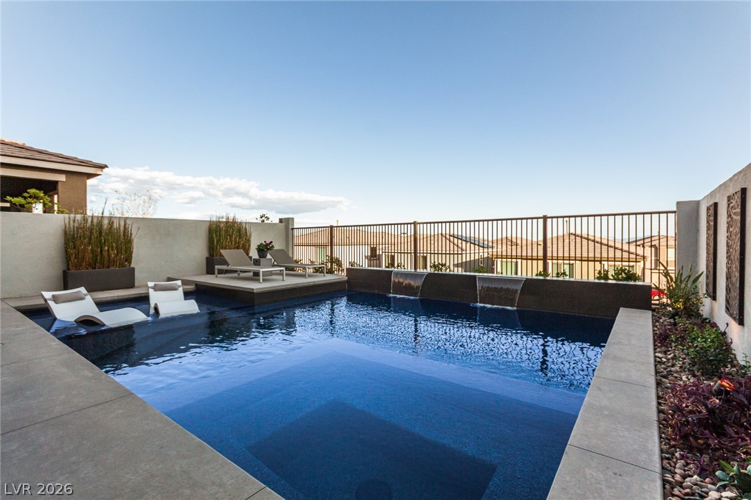 378 Purple Sandpiper Street