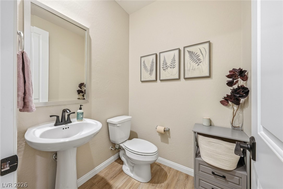 10630 Glowing Dawn Avenue