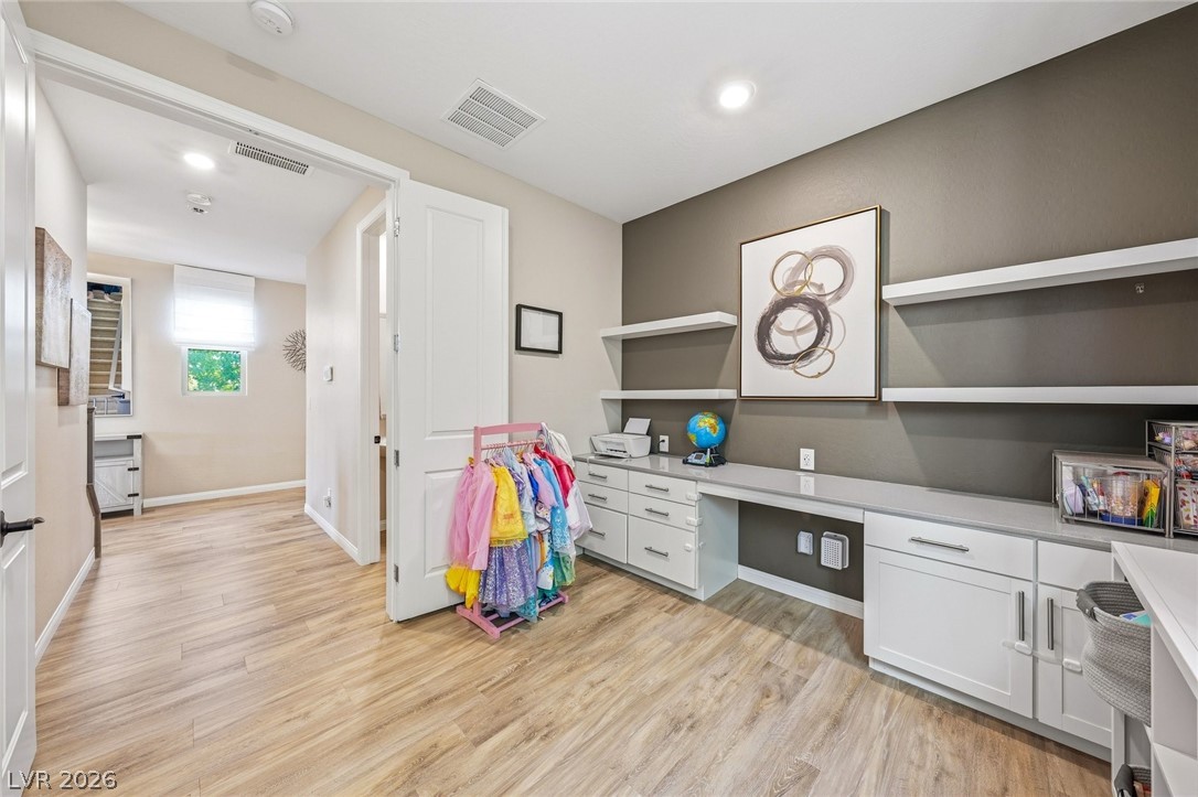 10630 Glowing Dawn Avenue