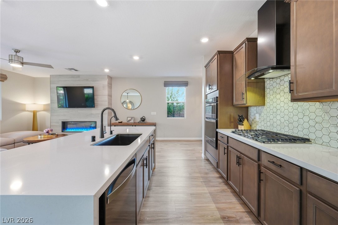 10630 Glowing Dawn Avenue