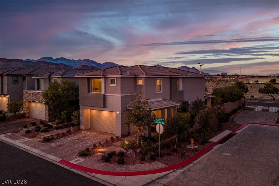 10630 Glowing Dawn Avenue