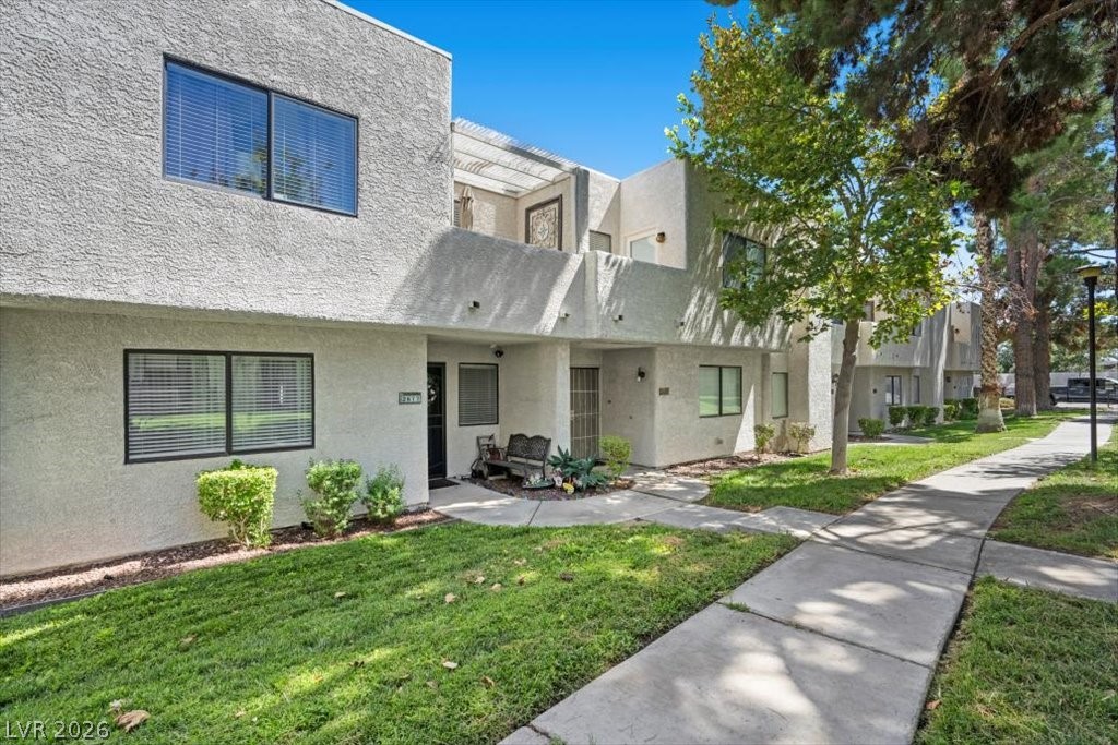 2677 Ruthe Duarte Avenue