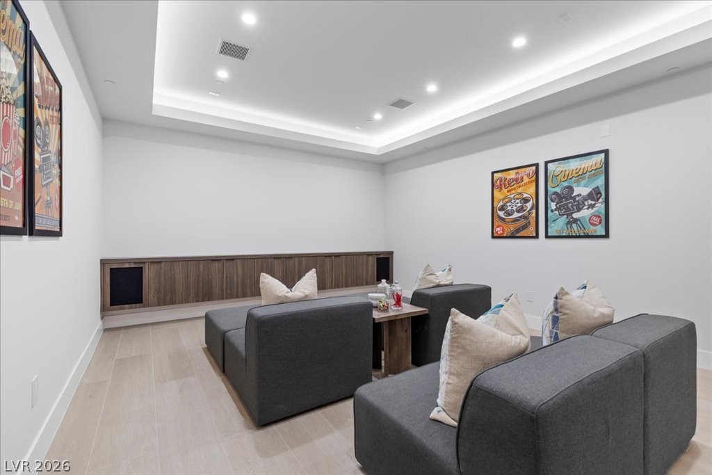 42 Ravenswood Avenue