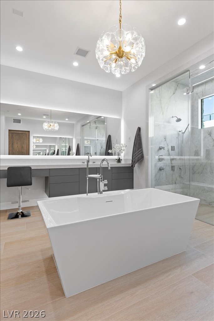 42 Ravenswood Avenue