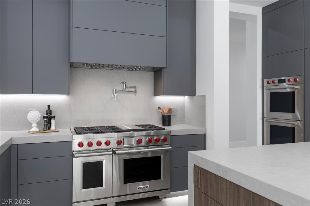 42 Ravenswood Avenue