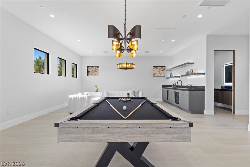 42 Ravenswood Avenue