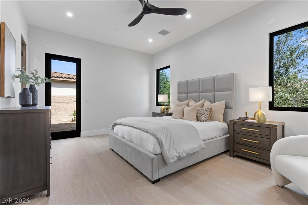 42 Ravenswood Avenue