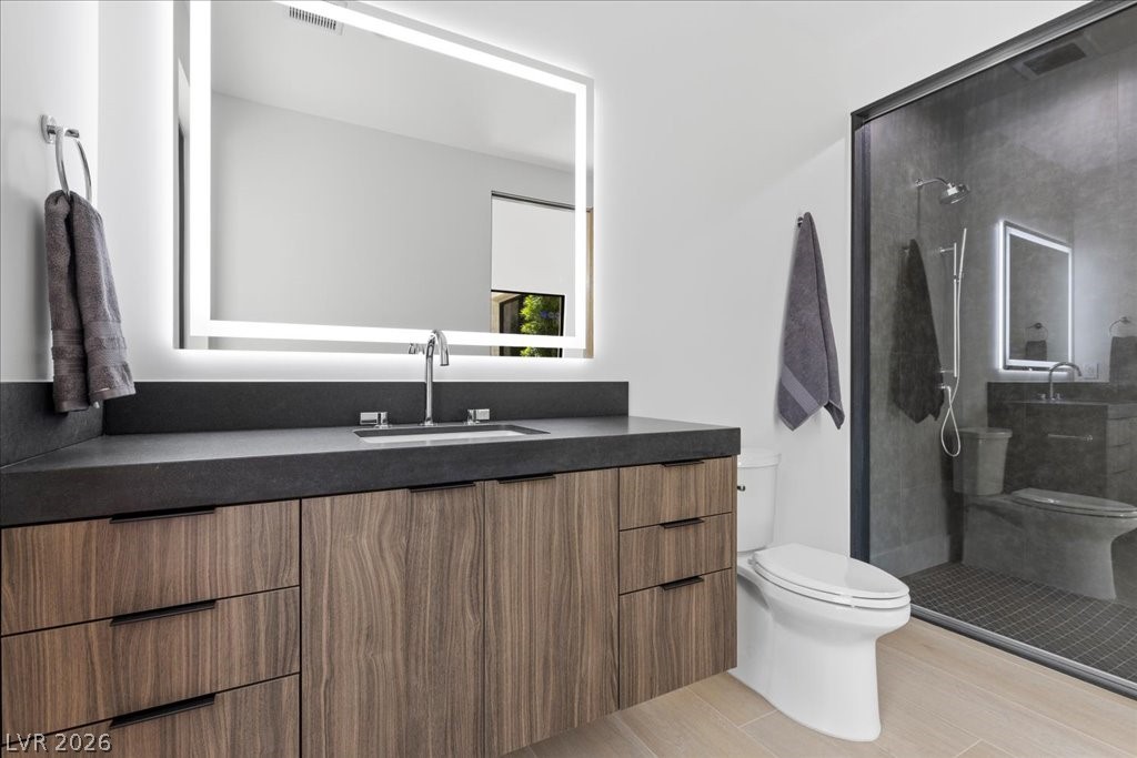 42 Ravenswood Avenue