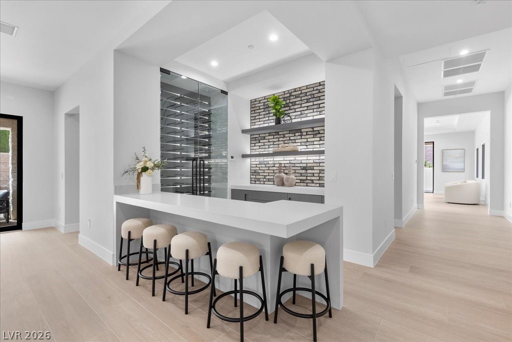 42 Ravenswood Avenue