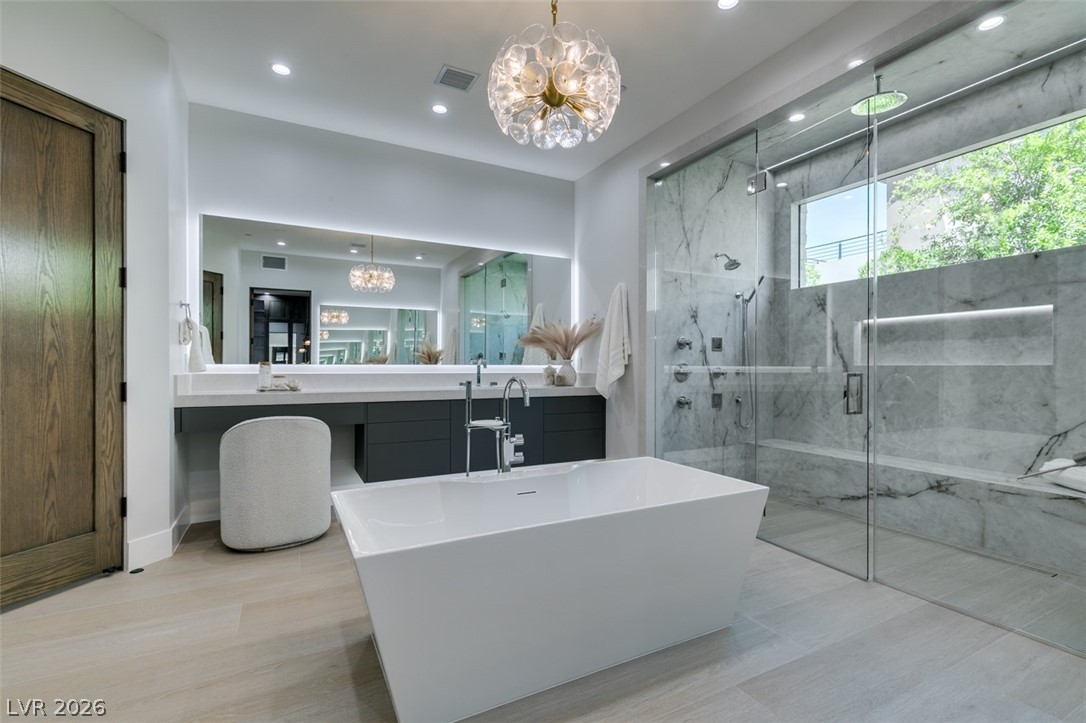 42 Ravenswood Avenue