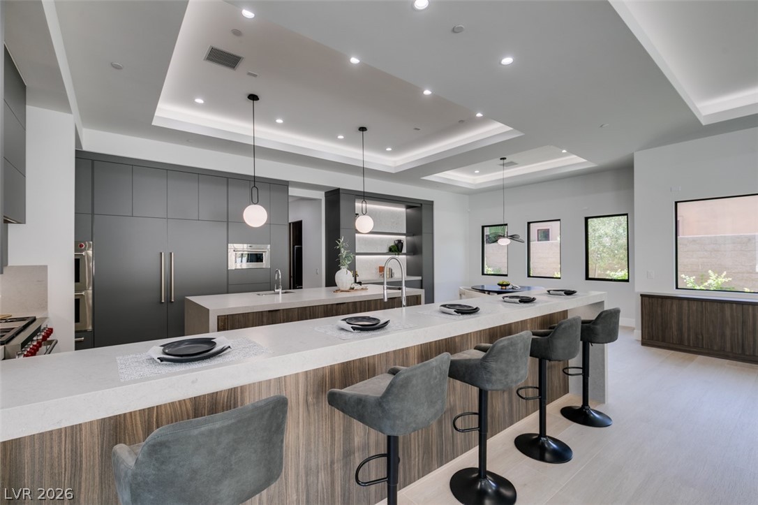 42 Ravenswood Avenue