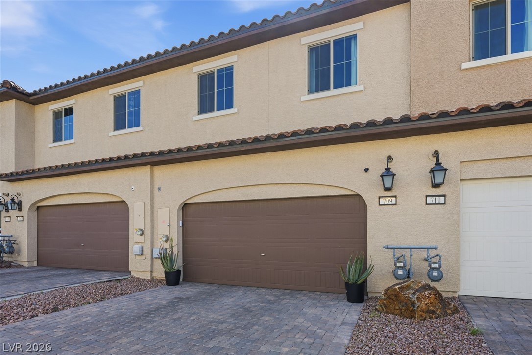 709 Pickled Pepper Place