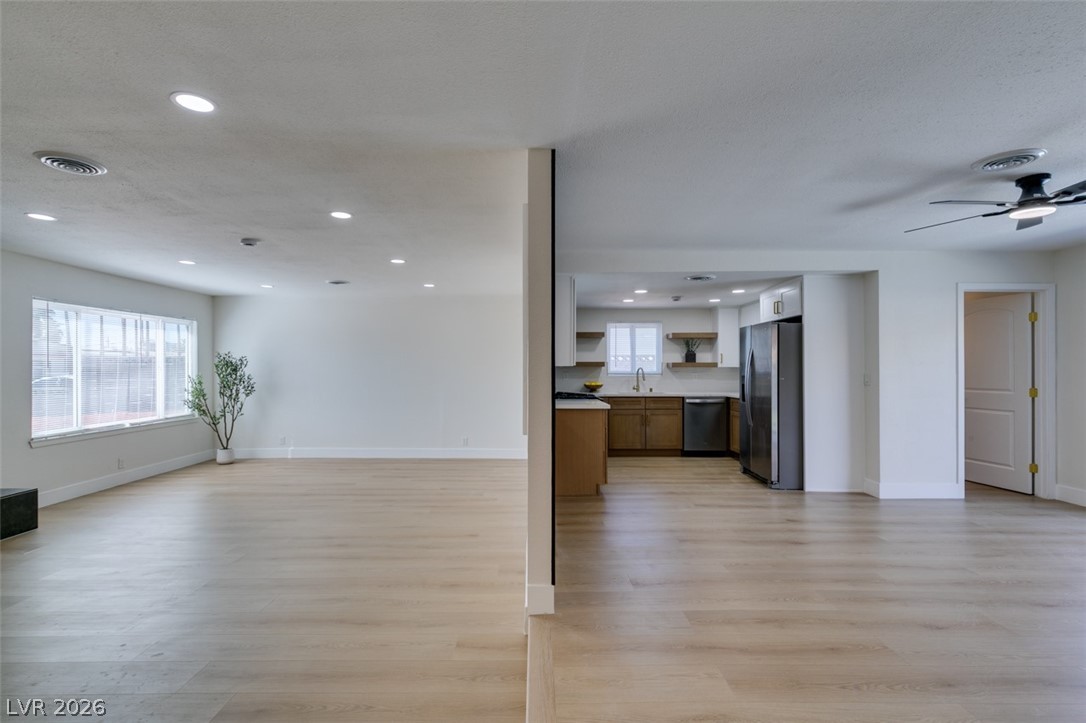 1590 Raindance Way