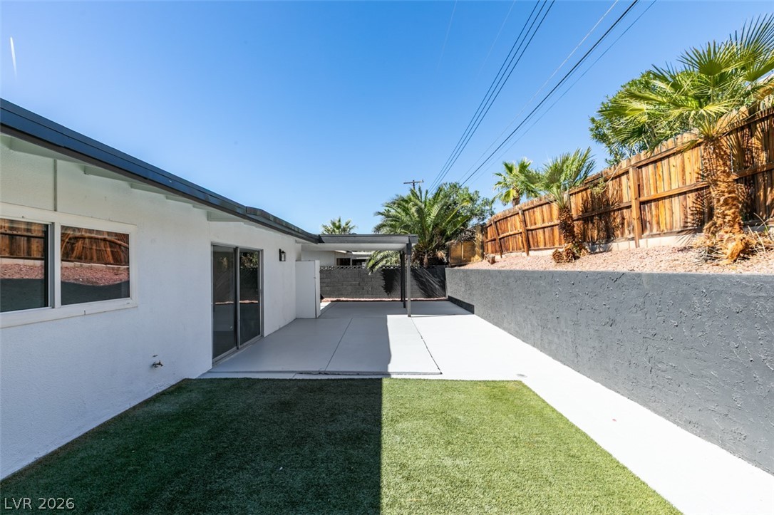 1590 Raindance Way