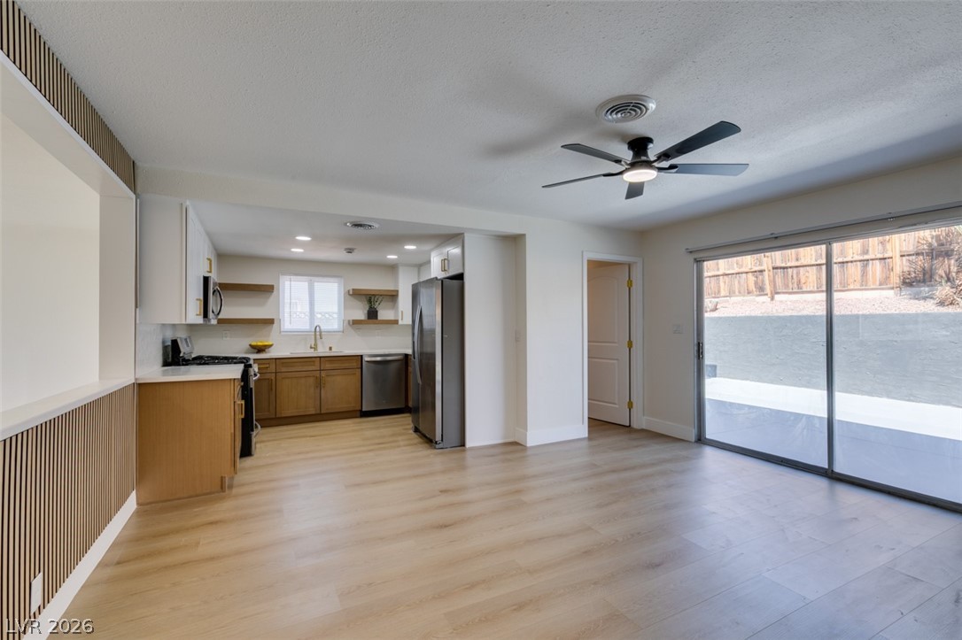 1590 Raindance Way
