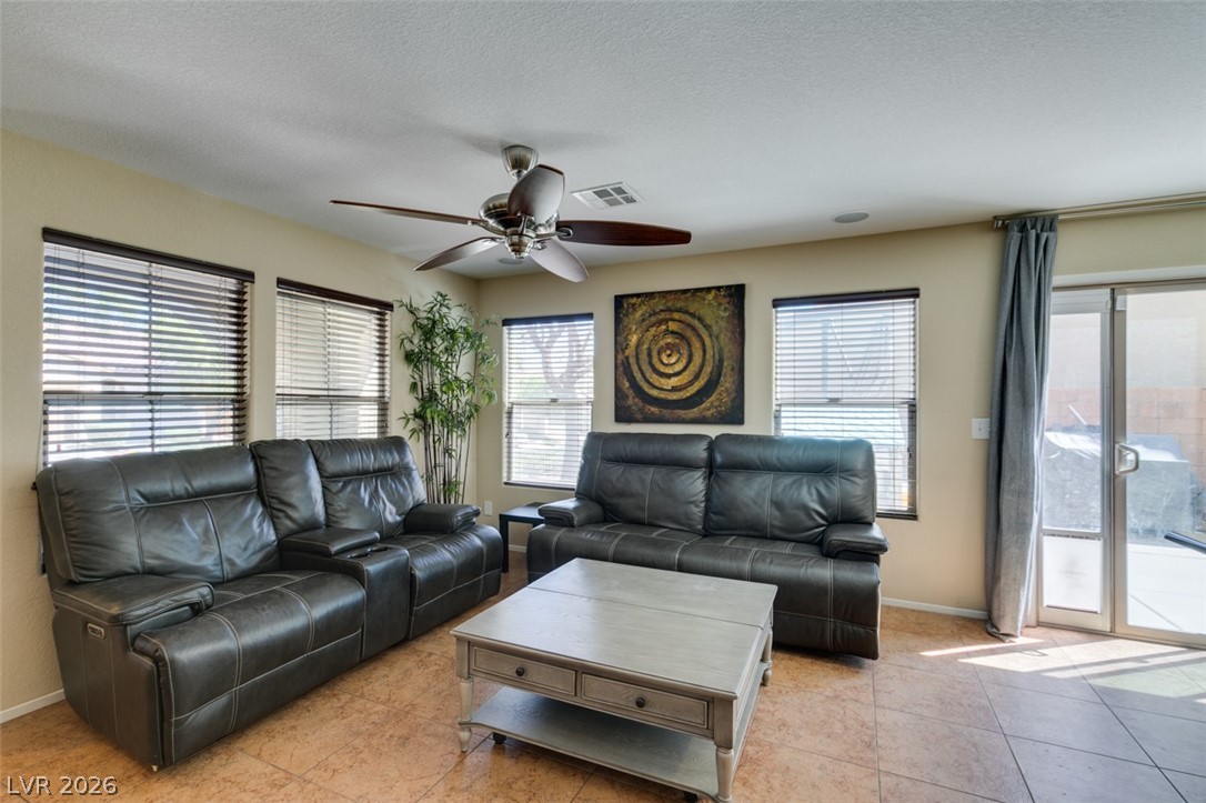 10808 Azure Ocean Avenue