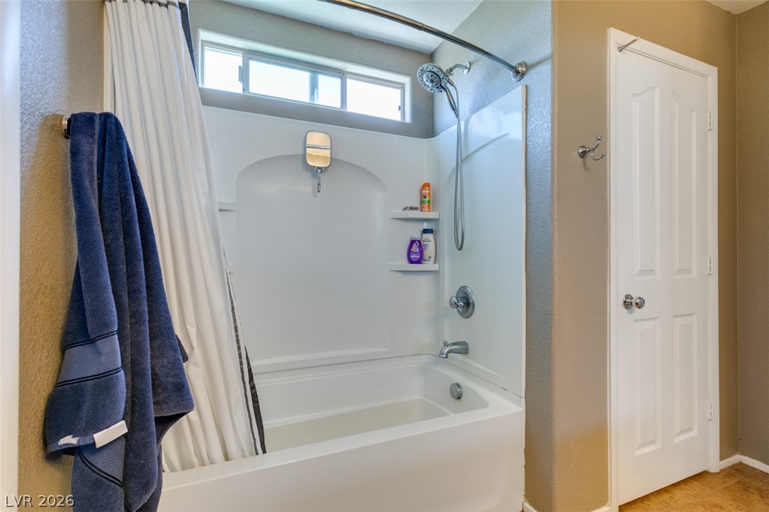 10808 Azure Ocean Avenue