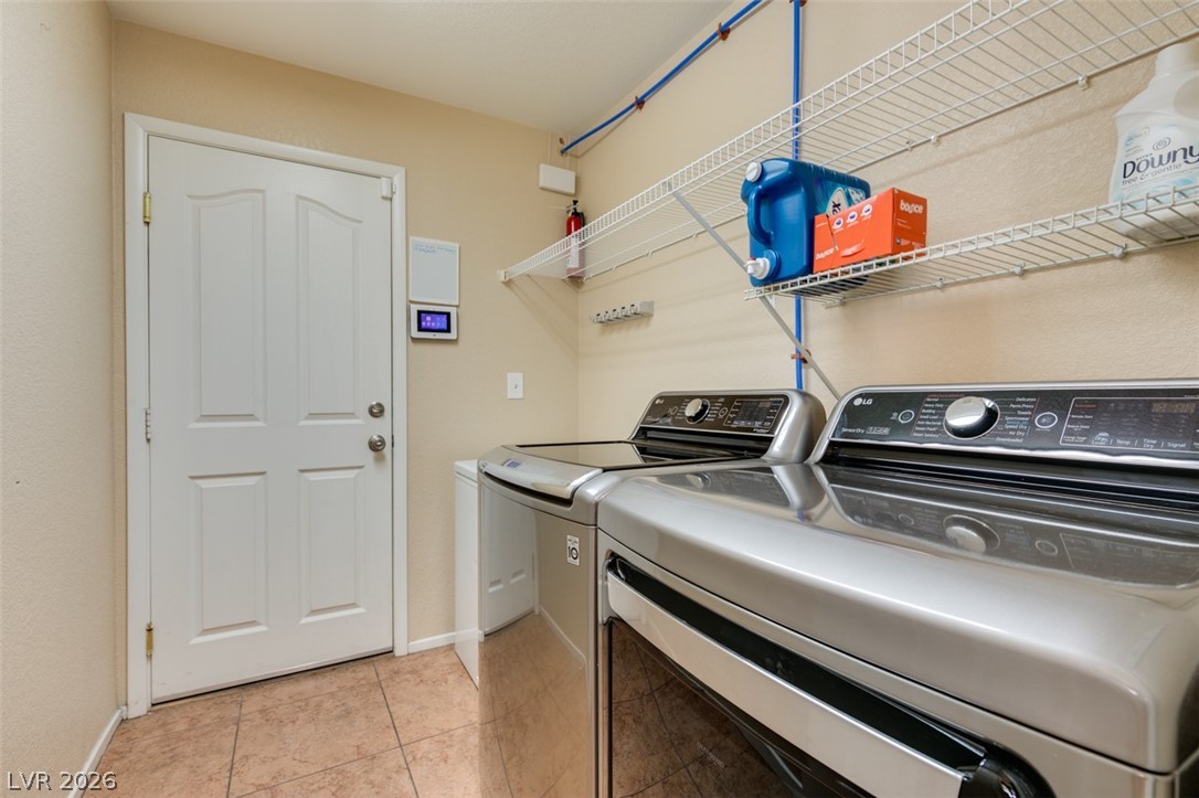 10808 Azure Ocean Avenue