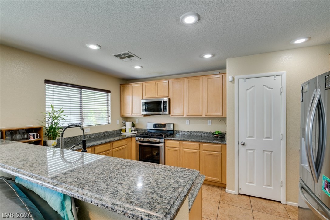 10808 Azure Ocean Avenue