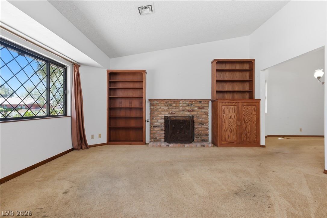5759 Hedgehaven Court