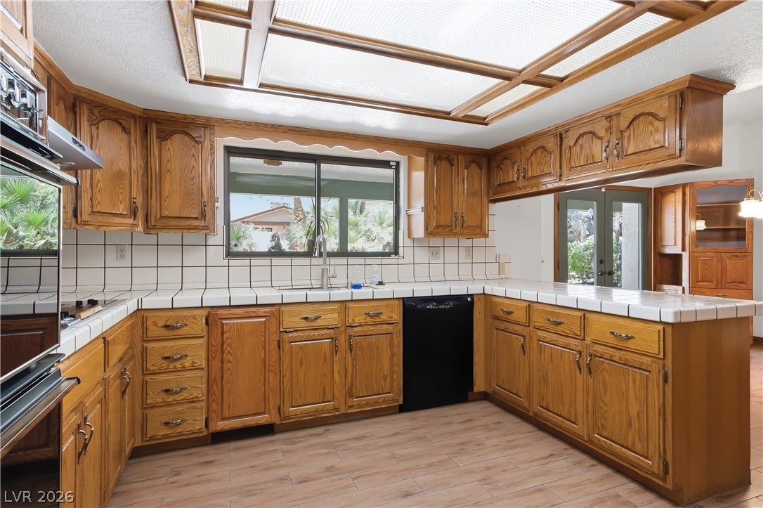 5759 Hedgehaven Court