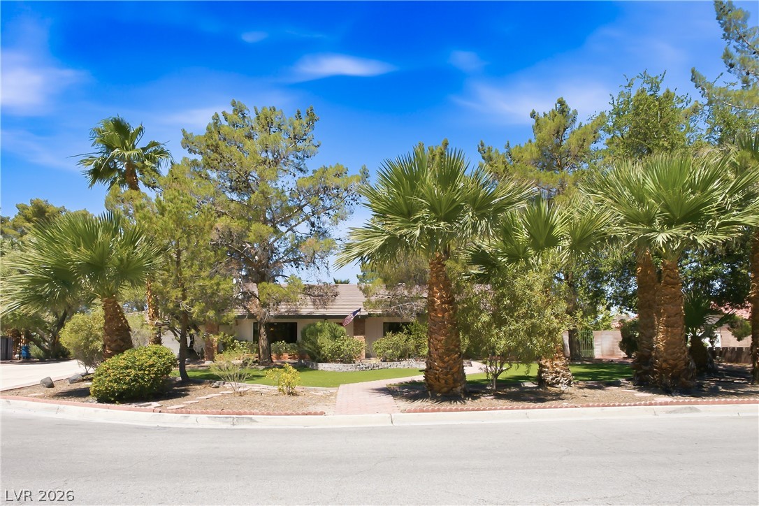 5759 Hedgehaven Court