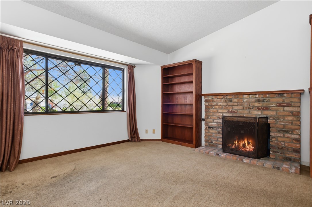 5759 Hedgehaven Court