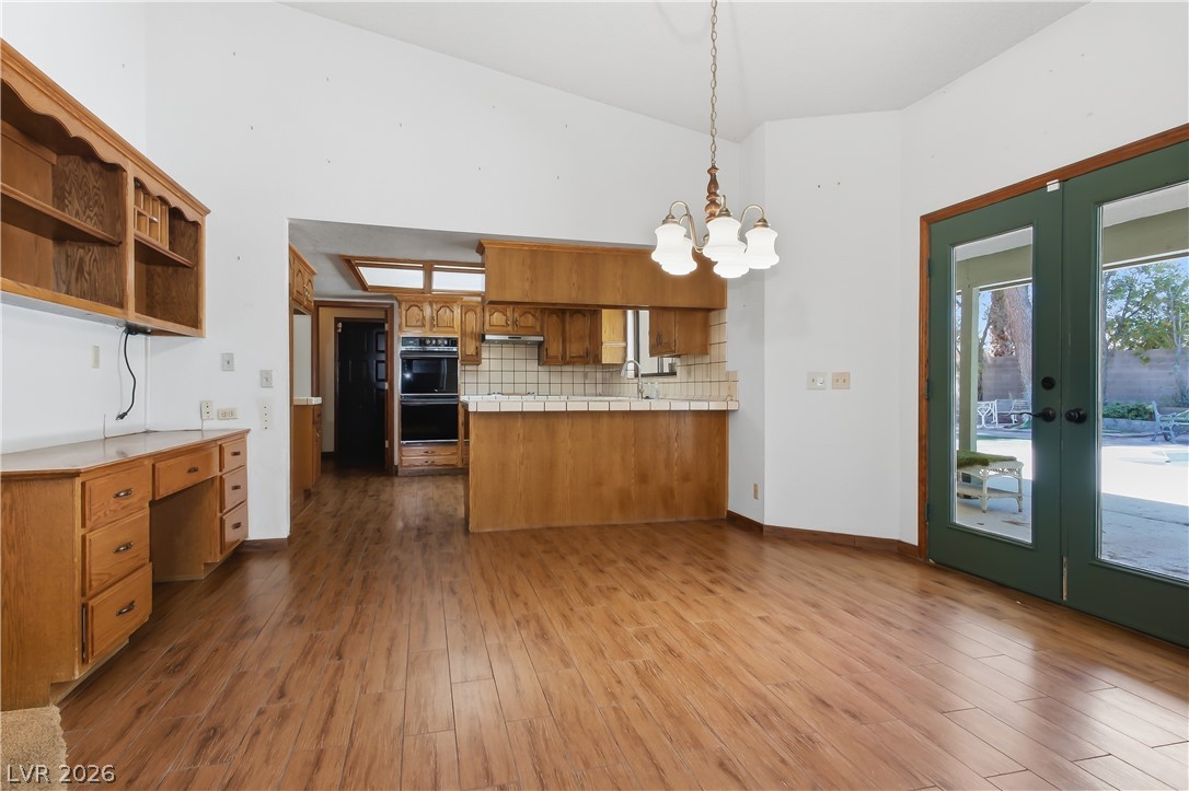 5759 Hedgehaven Court