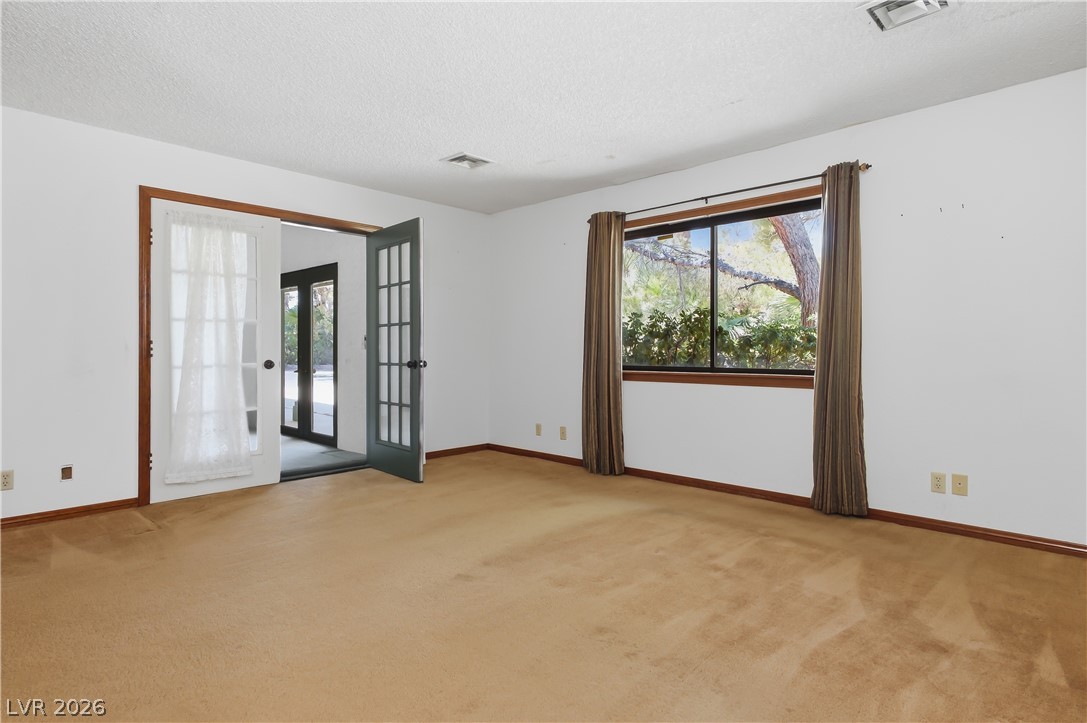 5759 Hedgehaven Court