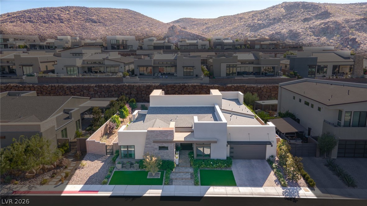 2195 Overlook Canyon Lane