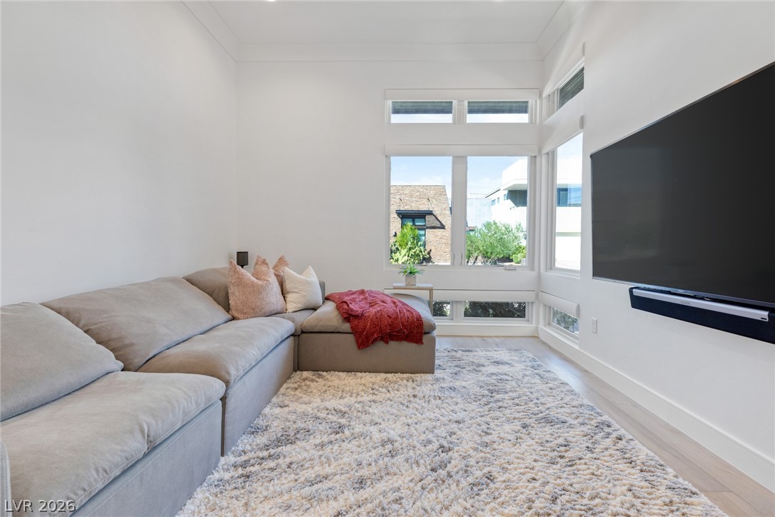 2195 Overlook Canyon Lane