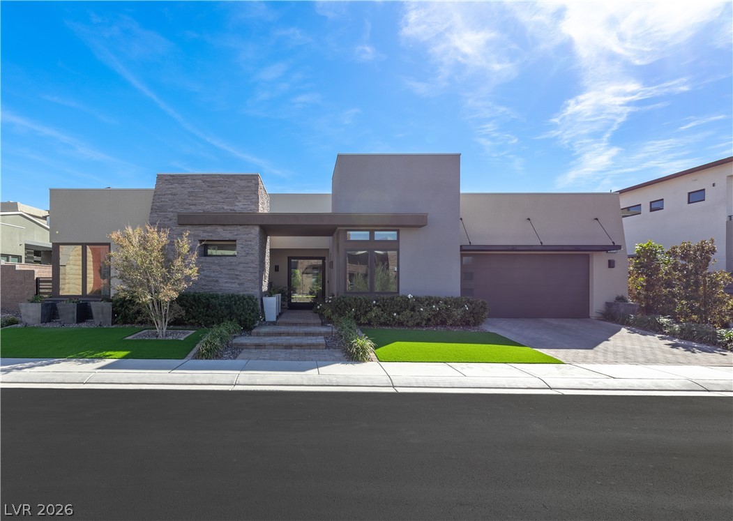 2195 Overlook Canyon Lane