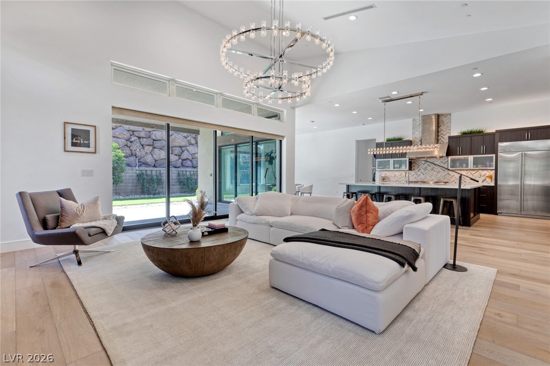 2195 Overlook Canyon Lane