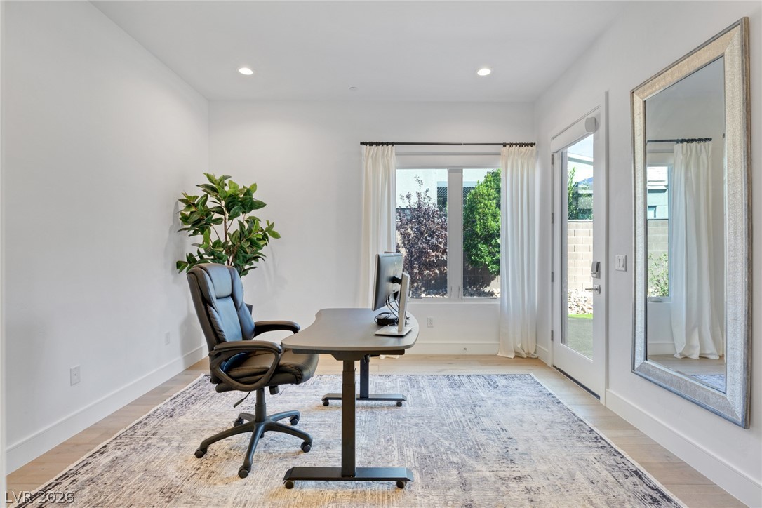 2195 Overlook Canyon Lane