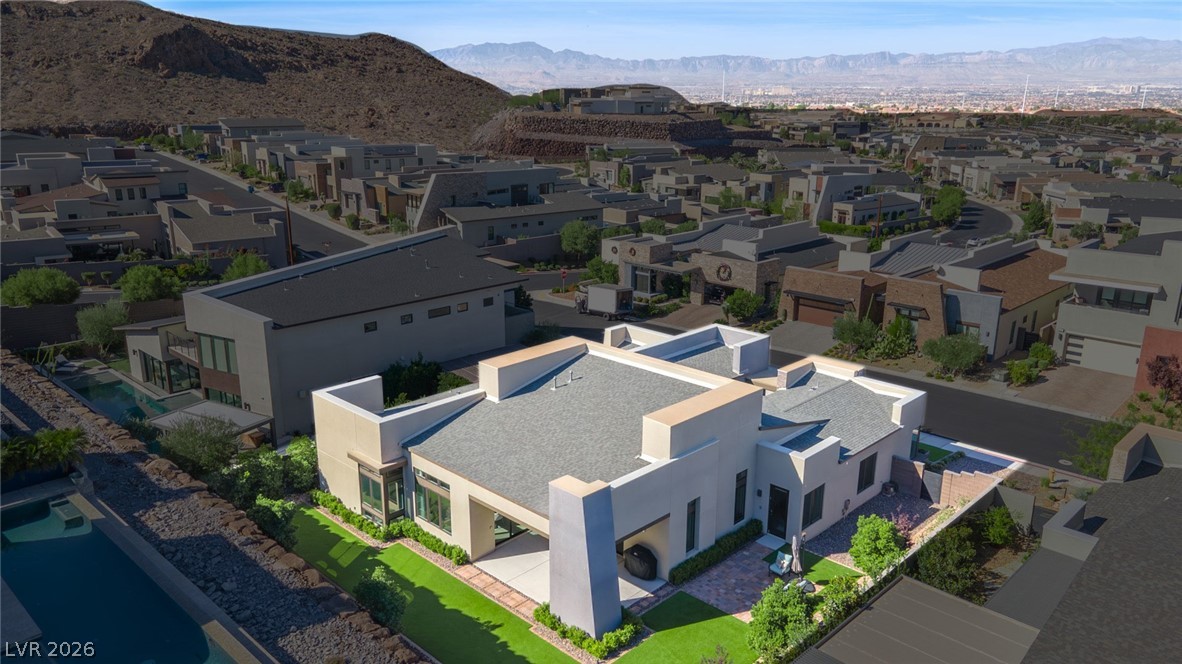 2195 Overlook Canyon Lane