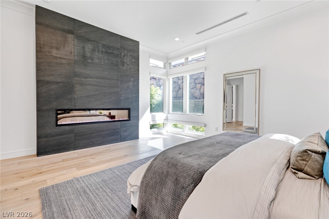 2195 Overlook Canyon Lane