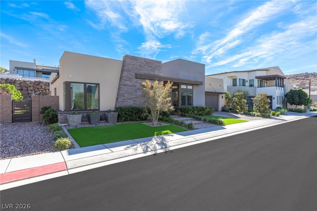 2195 Overlook Canyon Lane