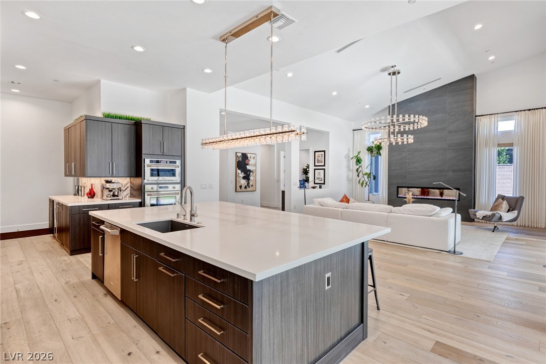 2195 Overlook Canyon Lane