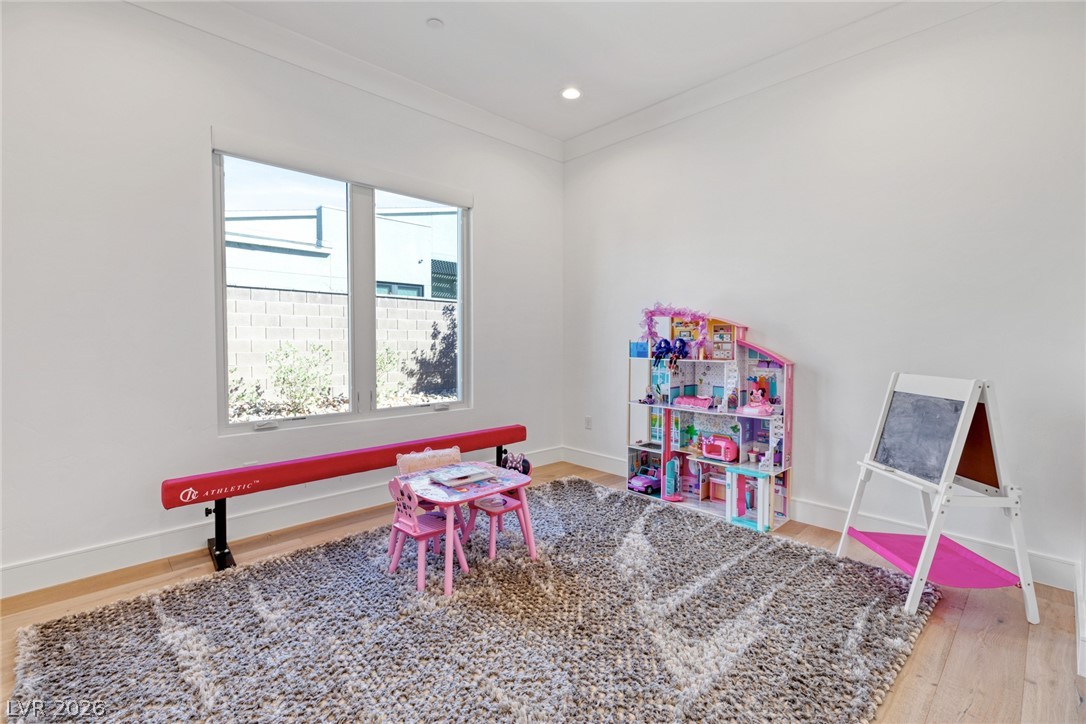 2195 Overlook Canyon Lane