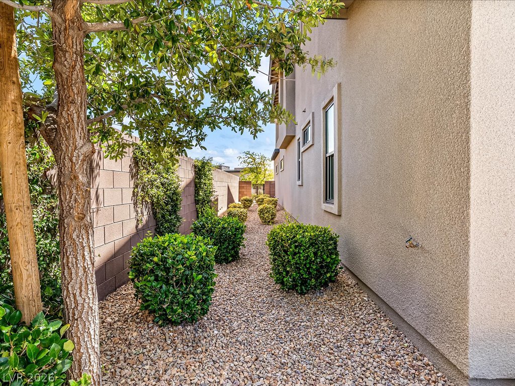 12070 Granite Canyon Street