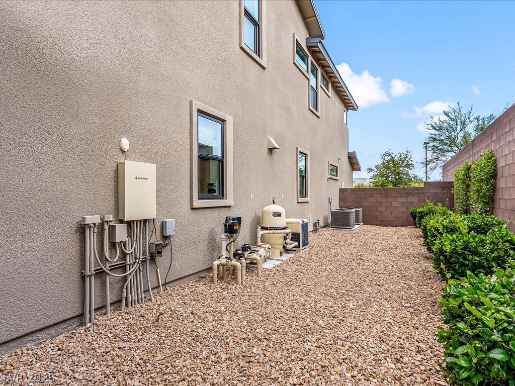 12070 Granite Canyon Street